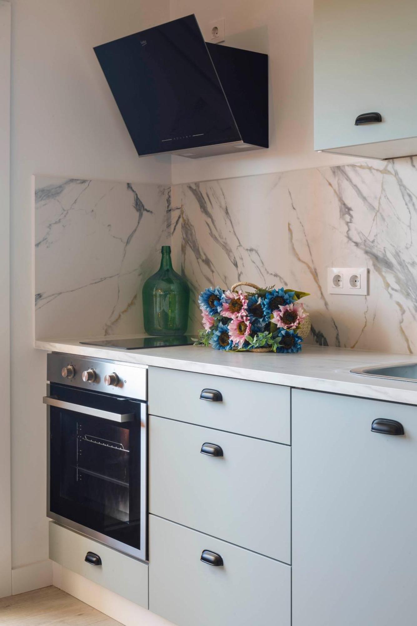 Luxury Singular Orange Saint-Jacques-de-Compostelle