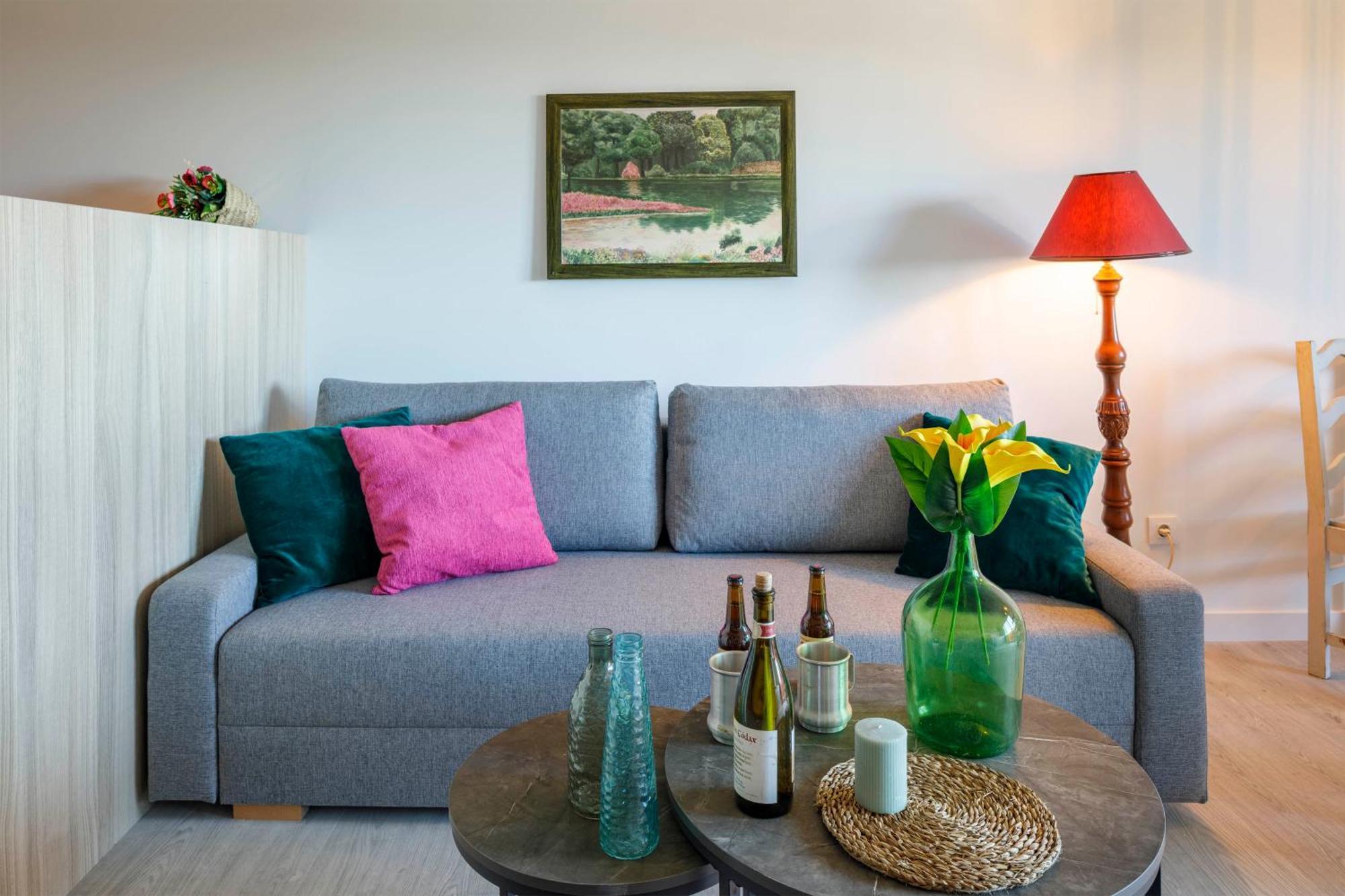 Apartment Luxury Singular Orange